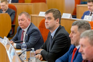 Сергей Грачев: «Меры законодательной поддержки семей с детьми и бизнеса сейчас необходимы и оправданы»